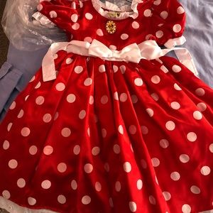 Minnie Mouse costume